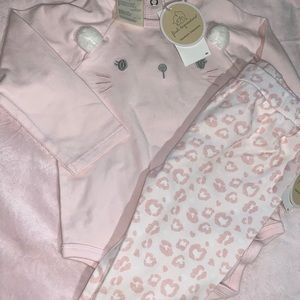 BNWT Baby onesie and leggings